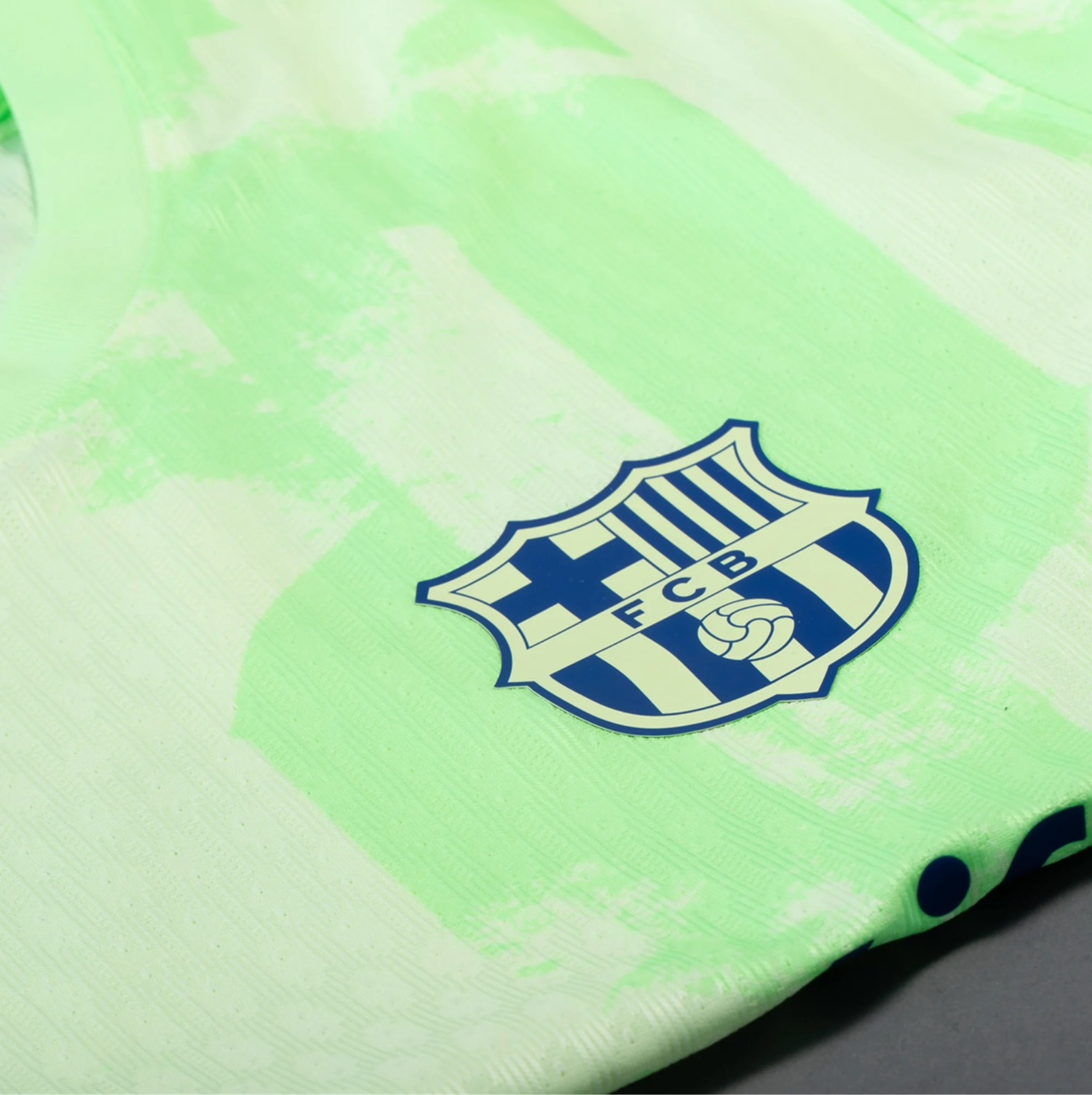 Barcelona Third 24/25 Jersey - Image 2