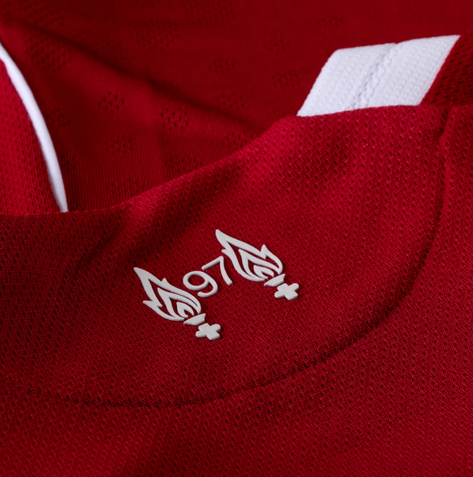 Liverpool Home 25/26 Jersey - Image 5