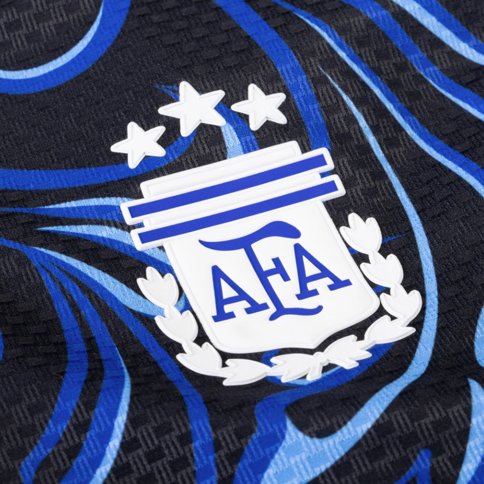 Messi Argentina 26/27 Away Jersey - Image 6