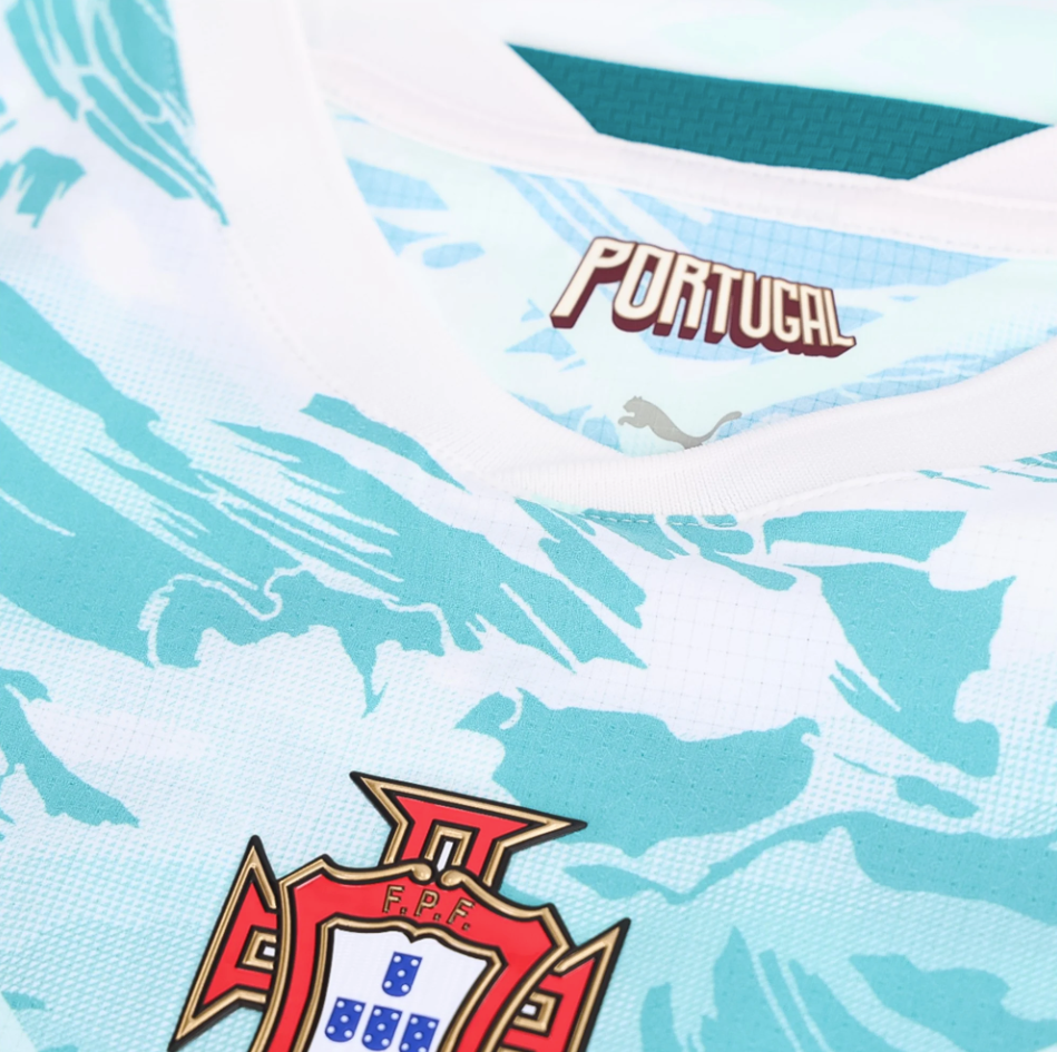 Ronaldo Portugal 26/27 Away Jersey - Image 3