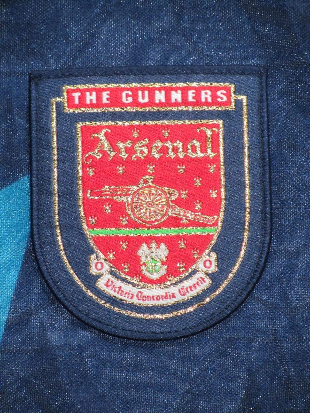 Arsenal 1995-96 Away | Retro Jersey - Image 3