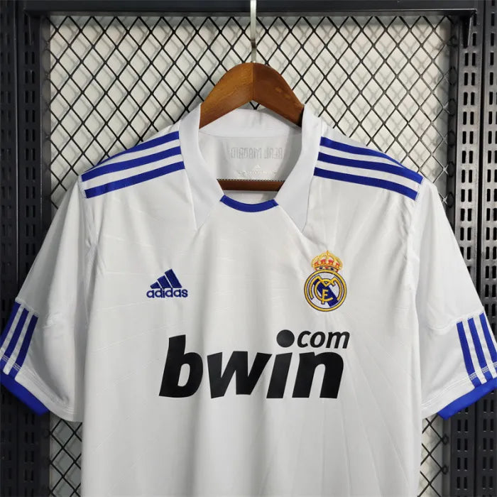 Real Madrid 2010-11 Home | Retro Jersey - Image 3