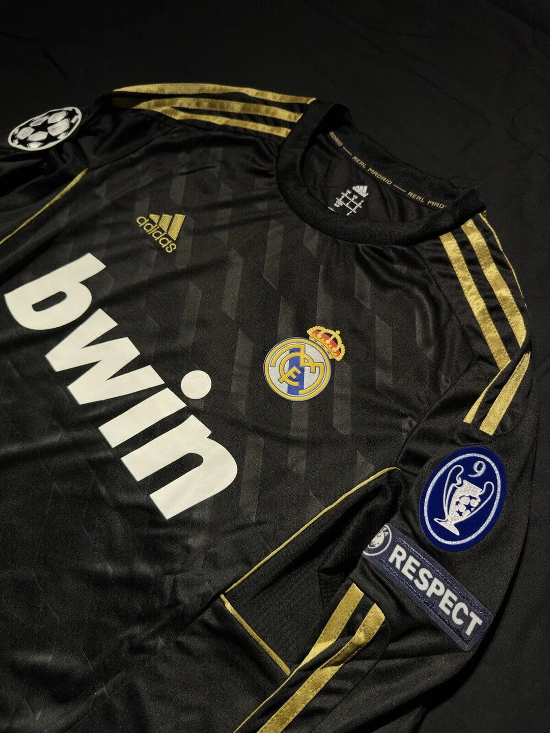 Real Madrid 2011-12 Away FS | Retro Jersey - Image 2